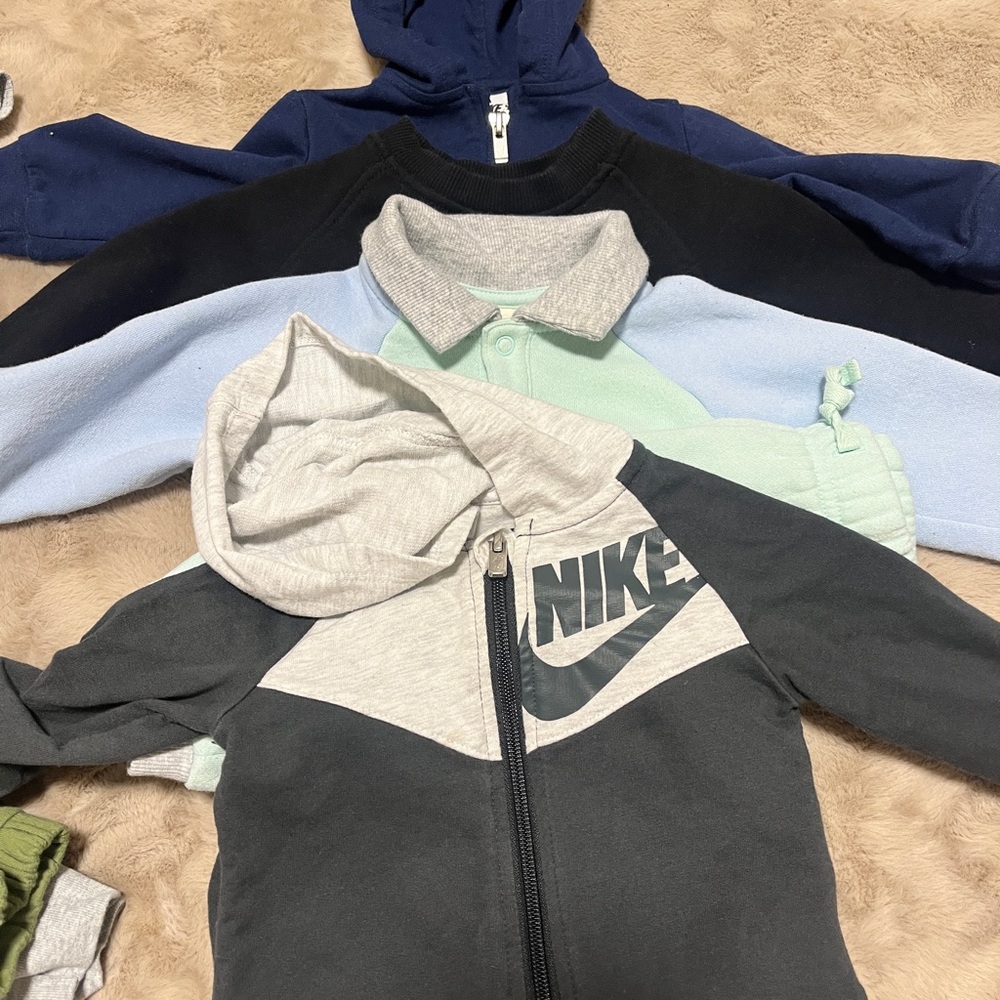 Nike Kids Gray and Black Zip-Up Jacket